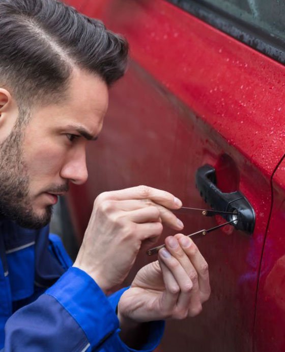 Auto locksmith Chelmsford